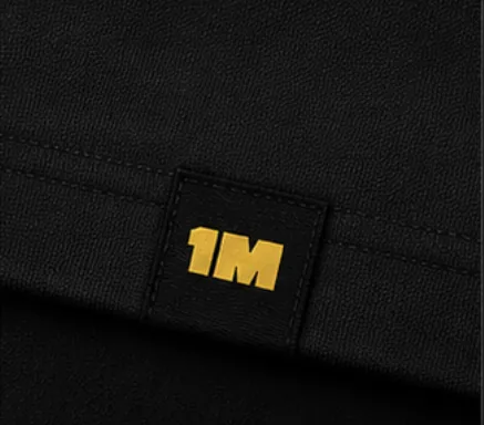 1MERCA woven 1M hem label